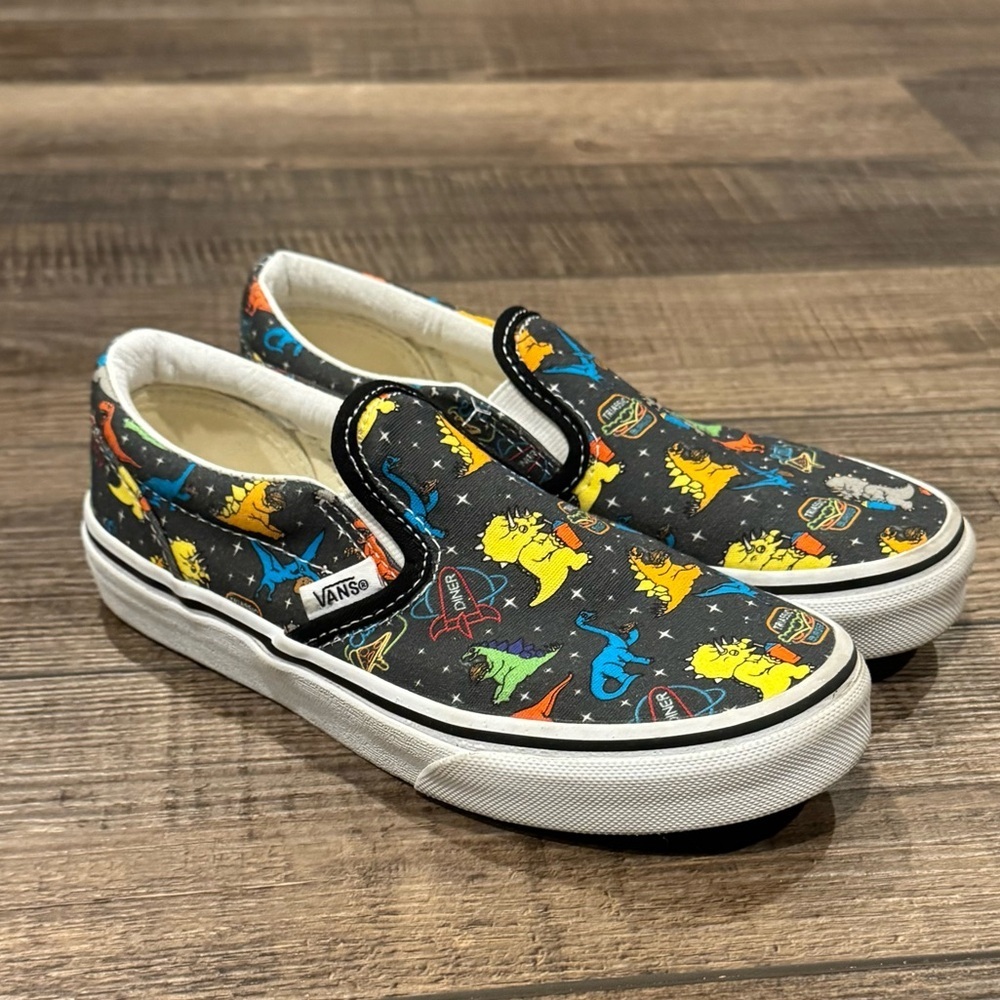 Vans Classic Slip On Dinosaur Shoes Sneakers Size 2 Kids Youth Colorful